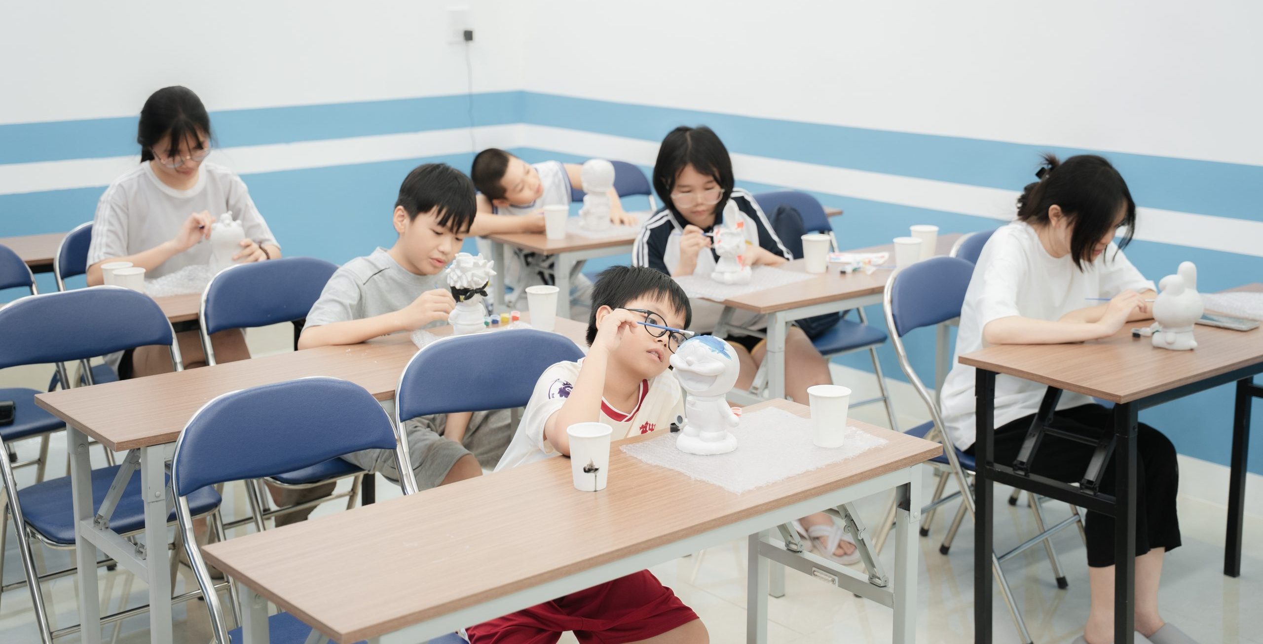 Being good at English is not enough – What does your child need to excel?