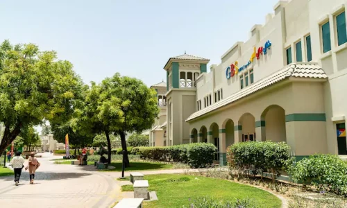 TRƯỜNG GLOBAL BANKING SCHOOL DUBAI (GBS DUBAI)