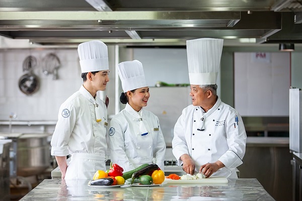 TẤT TẦN TẬT VỀ THÔNG TIN DU HỌC NGHỀ NGÀNH ĐẦU BẾP TẠI ĐỨC